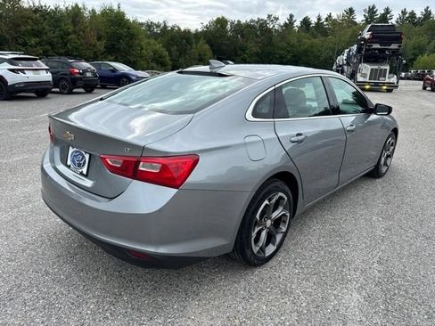 Used 2023 Chevrolet Malibu LT FWD image 6