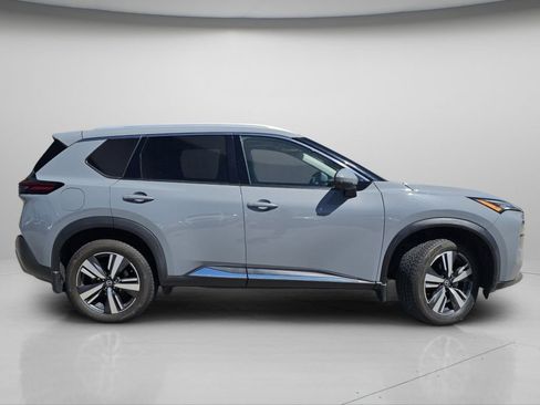Used 2021 Nissan Rogue SL AWD/4WD image 26