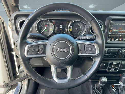 Certified 2022 Jeep Wrangler Unlimited Sahara image 21