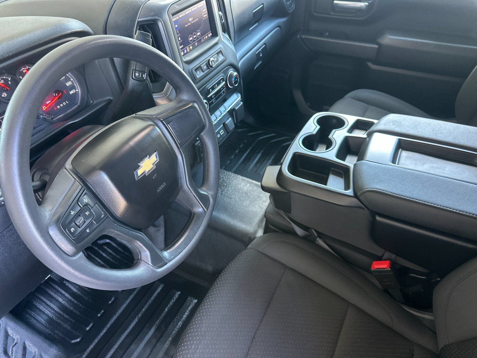 Used 2025 Chevrolet Silverado 2500 W/T w/ WT Convenience Package AWD/4WD image 10