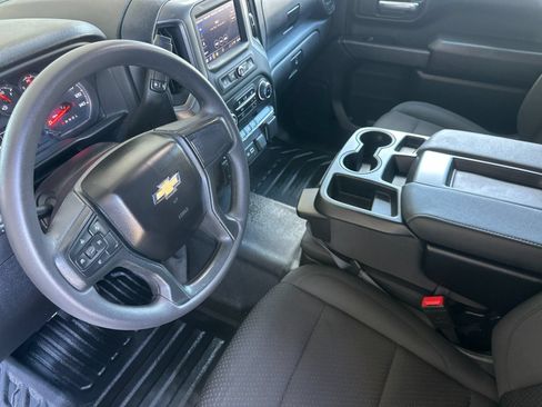 Used 2025 Chevrolet Silverado 2500 W/T w/ WT Convenience Package AWD/4WD image 10
