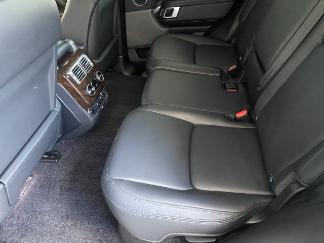 Used 2021 Land Rover Range Rover AWD/4WD image 16