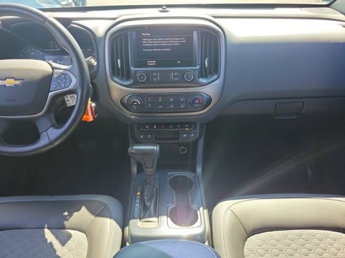 Used 2019 Chevrolet Colorado Z71 image 5