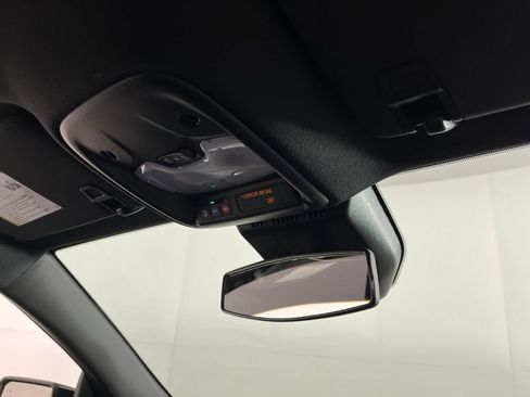 New 2026 Chevrolet Colorado Trail Boss AWD/4WD image 2