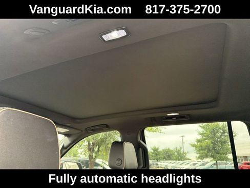 Used 2023 GMC Yukon XL SLT w/ SLT Luxury Package RWD image 19