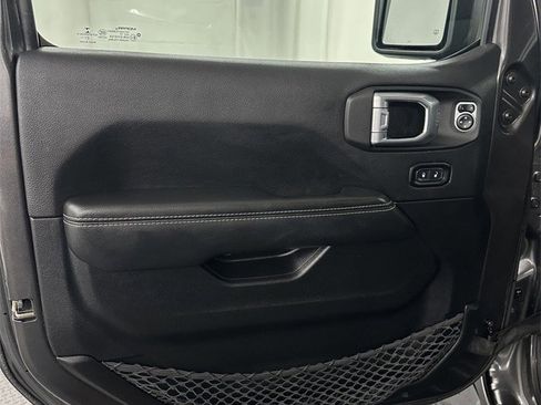 Used 2021 Jeep Wrangler Unlimited Sahara w/ Cold Weather Group image 18