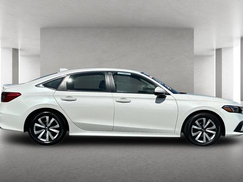 Used 2024 Honda Civic LX image 3