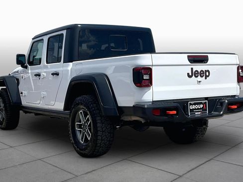 Used 2026 Jeep Gladiator Mojave AWD/4WD image 11