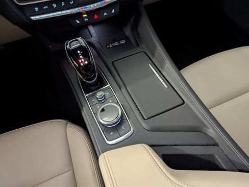 Used 2023 Cadillac CT5 Luxury w/ Sun And Sound Package image 11