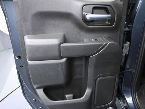 Certified 2021 Chevrolet Silverado 1500 Custom image 20