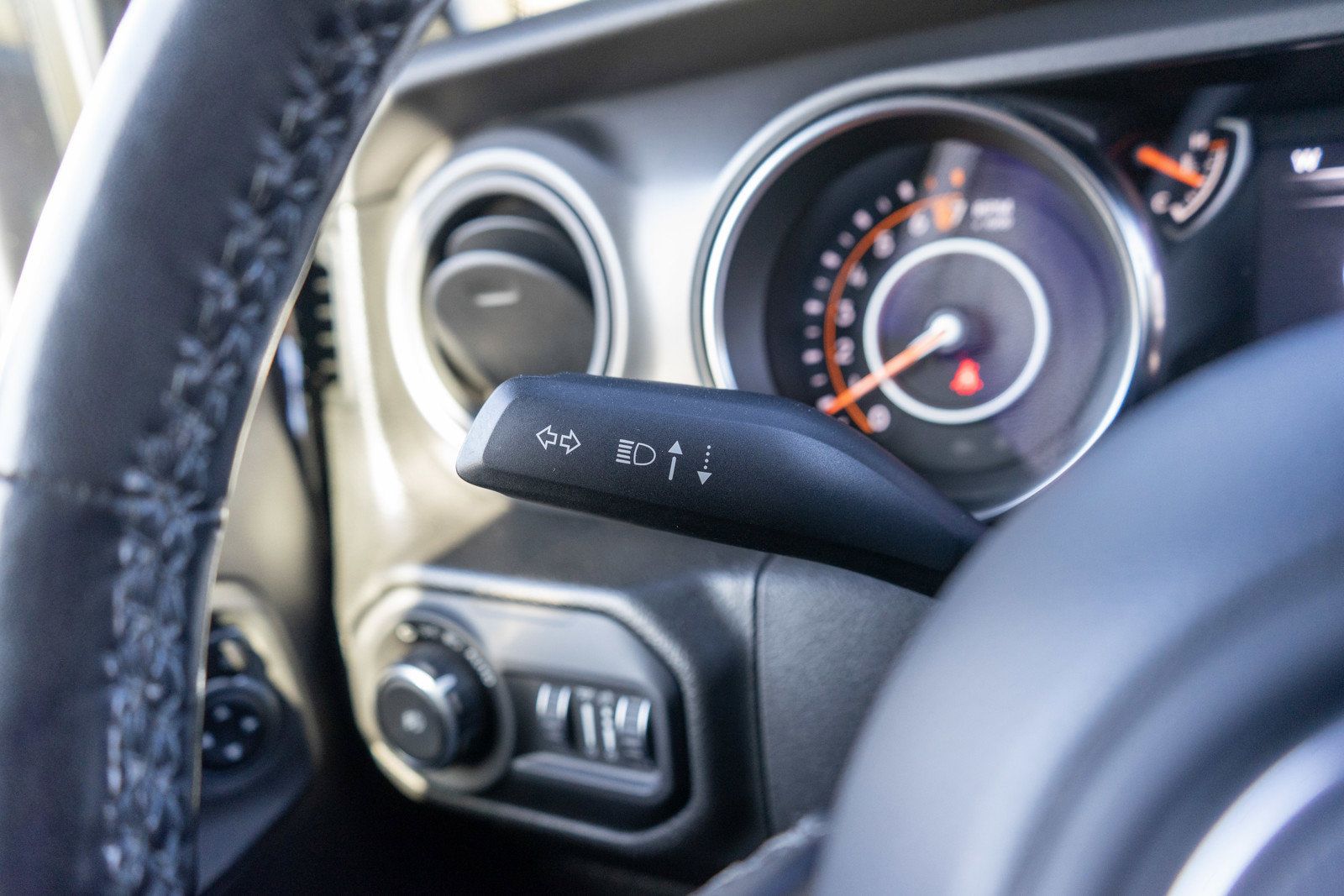 Used 2022 Jeep Wrangler Unlimited Sport AWD/4WD image 24