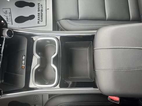 New 2026 Chevrolet Traverse LT w/ Midnight/Sport Edition FWD image 20