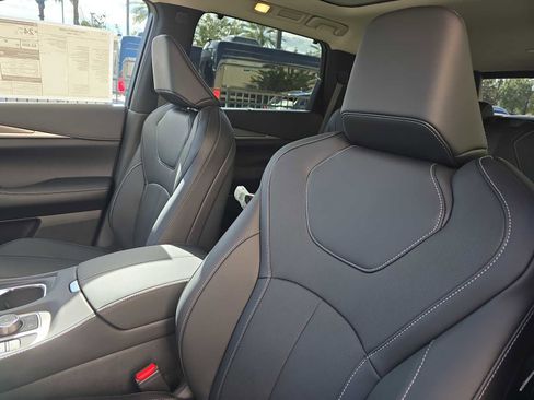New 2026 INFINITI QX60 Luxe w/ Cargo Package image 22