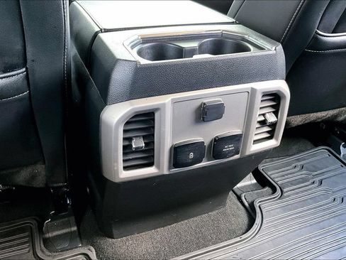 Used 2020 Ford F250 Lariat w/ Lariat Ultimate Package AWD/4WD image 8