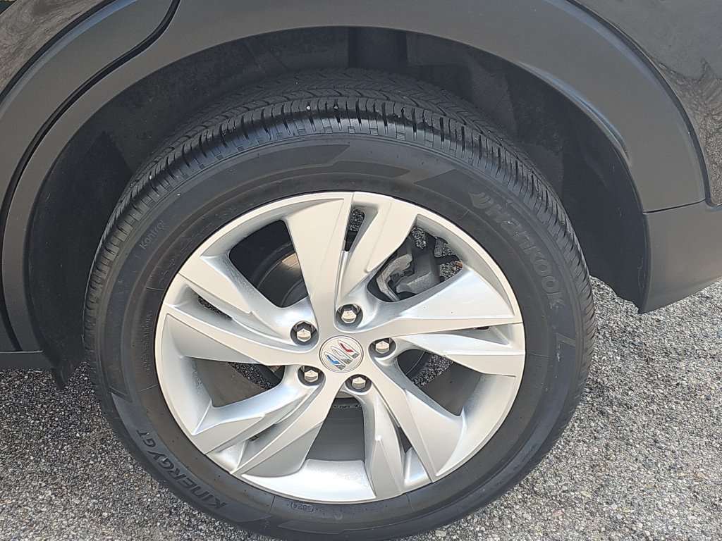 Used 2025 Buick Encore GX Preferred AWD/4WD image 37