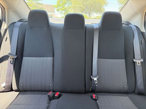 Used 2025 Nissan Sentra SV FWD image 38