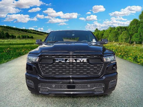 Used 2025 RAM 1500 Big Horn AWD/4WD image 8