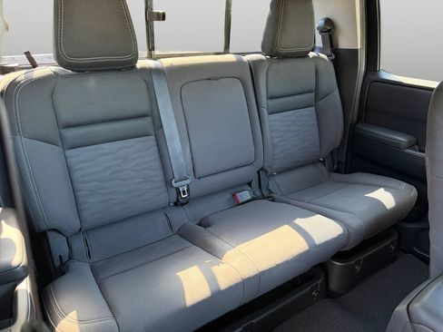 Used 2022 Nissan Frontier SV AWD/4WD image 22