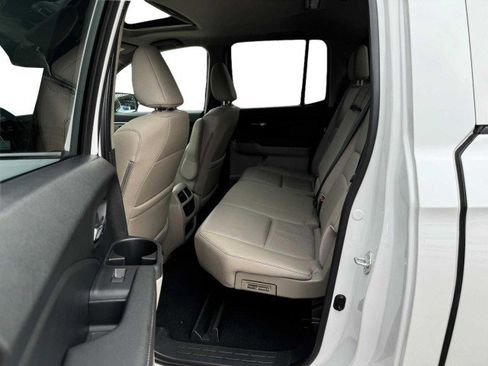 Used 2022 Honda Ridgeline RTL-E image 34