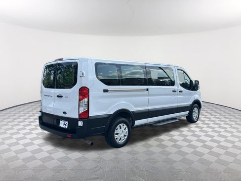 Used 2023 Ford Transit 350 XLT RWD image 5