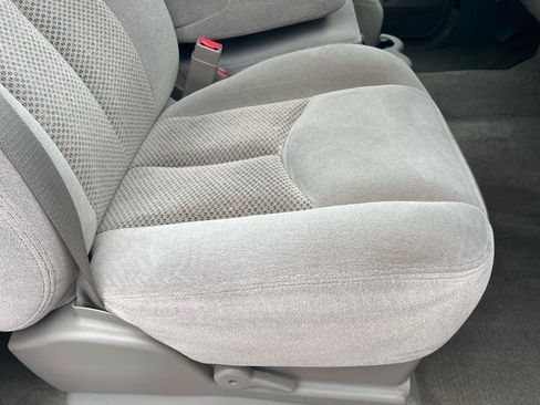 Used 2003 Chevrolet Silverado 1500 LS RWD image 40