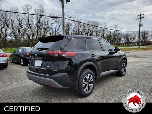 Used 2023 Nissan Rogue SV image 6