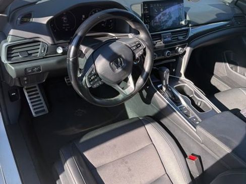 Used 2021 Honda Accord Sport image 8