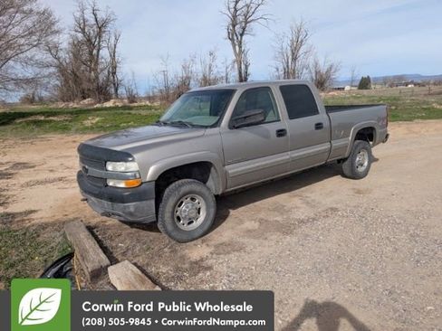Used 2001 Chevrolet Silverado 2500 LS image 1
