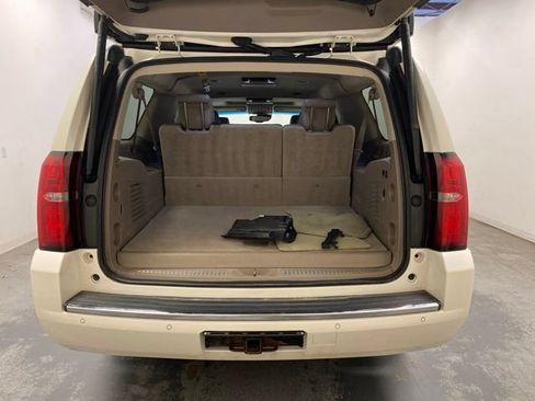 Used 2015 Chevrolet Suburban LTZ AWD/4WD image 31
