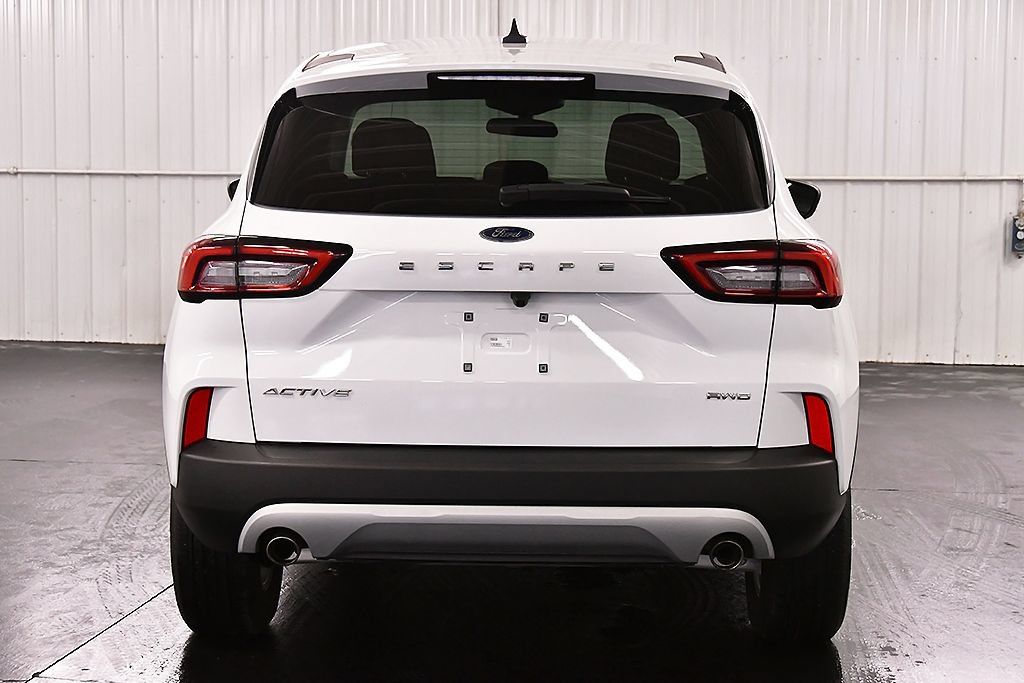 Used 2024 Ford Escape Active AWD/4WD image 6