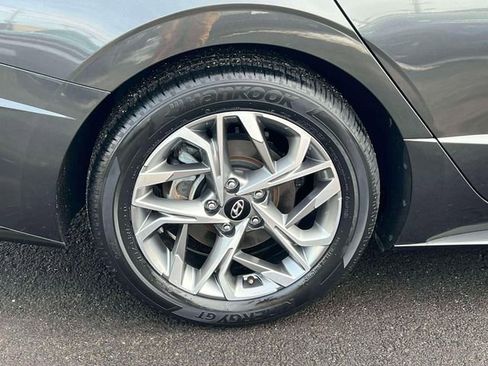 Certified 2022 Hyundai Sonata SEL image 9