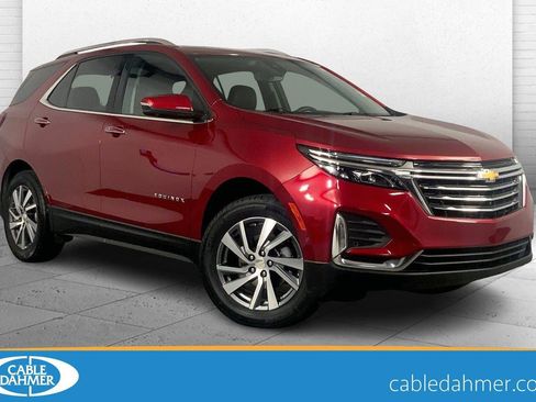 Used 2023 Chevrolet Equinox Premier AWD/4WD image 1
