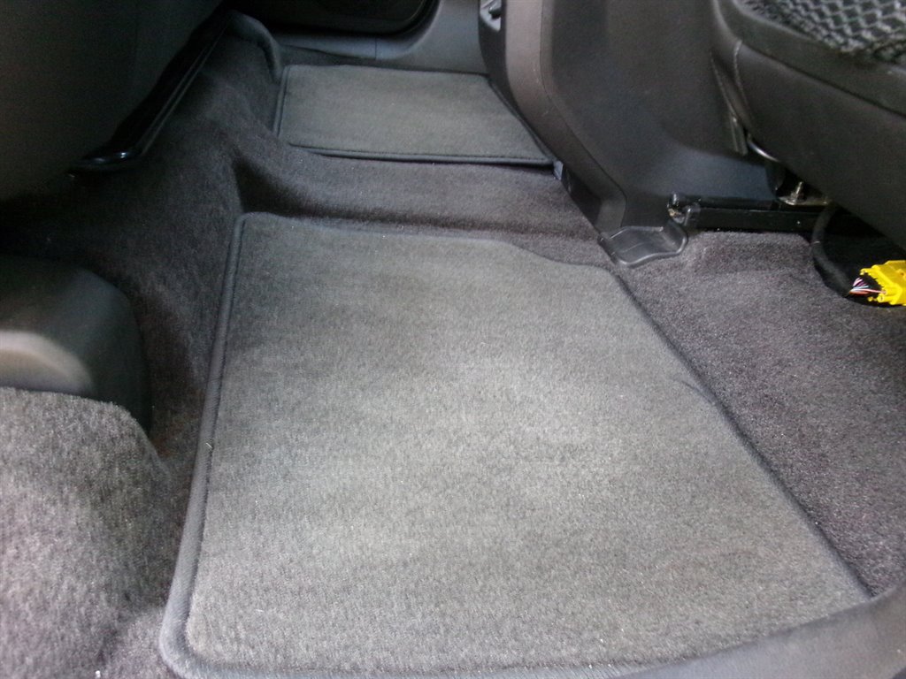 Used 2010 Chevrolet Equinox LT AWD/4WD image 23