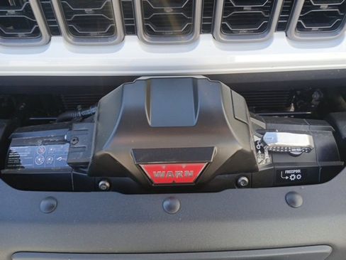 New 2026 Jeep Wrangler Unlimited Rubicon image 13