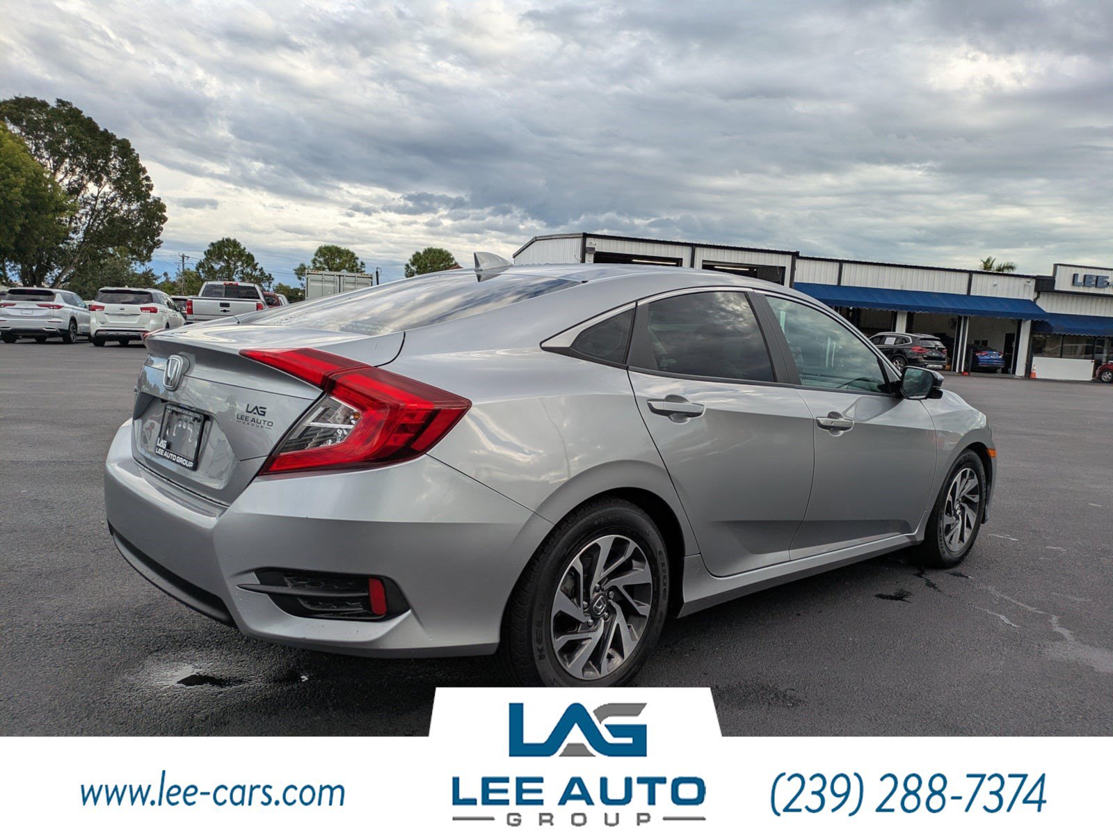 Used 2017 Honda Civic EX image 3