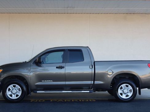 Used 2012 Toyota Tundra 2WD Double Cab image 3