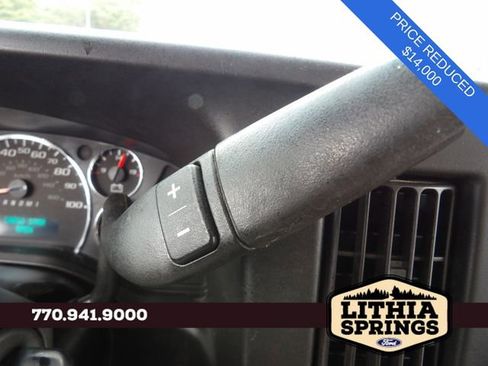 Used 2018 Chevrolet Express 2500 Extended image 24