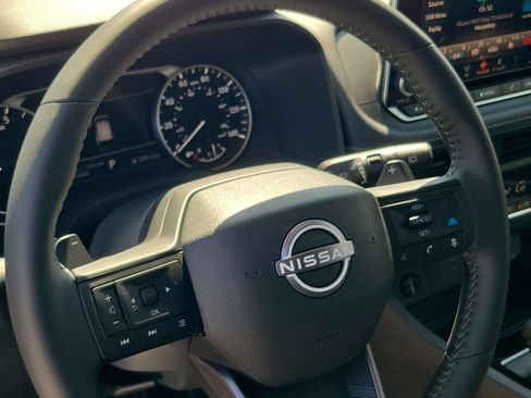 New 2026 Nissan Rogue SV FWD image 9