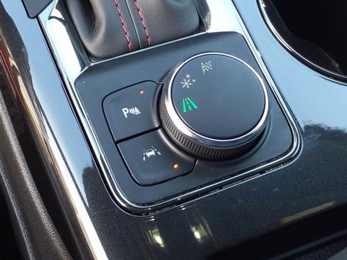 Used 2024 Chevrolet Blazer RS image 28