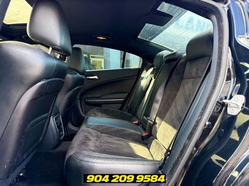 Used 2016 Dodge Charger R/T Scat Pack w/ Beats Audio Group RWD image 27