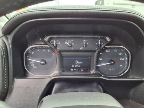Used 2020 GMC Sierra 1500 Elevation w/ Elevation Value Package AWD/4WD image 16