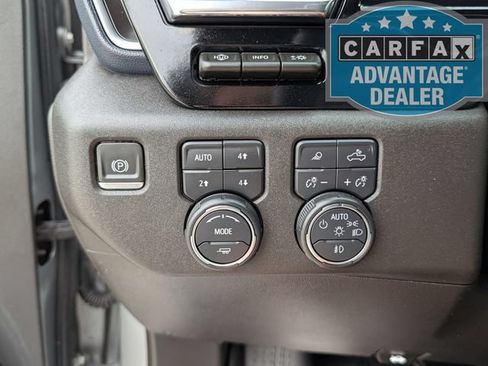 Used 2024 Chevrolet Silverado 2500 High Country w/ High Country Premium Package AWD/4WD image 17