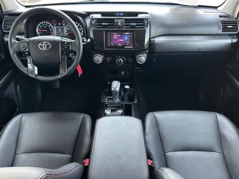 Used 2019 Toyota 4Runner TRD Off-Road Premium AWD/4WD image 13