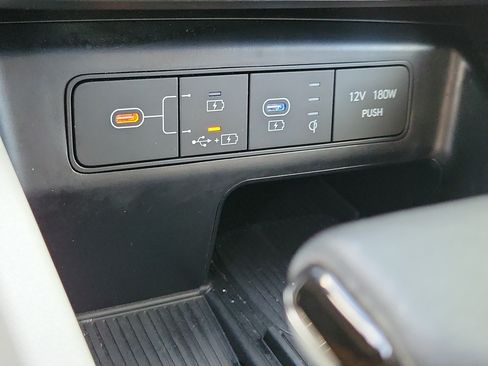 Used 2025 Hyundai Tucson SEL FWD image 23