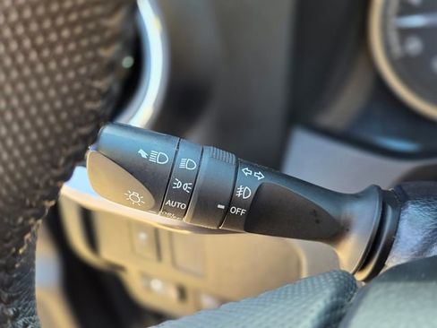 Used 2022 Toyota Tacoma SR5 RWD image 34