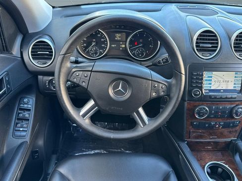 Used 2008 Mercedes-Benz ML 550 4MATIC image 29