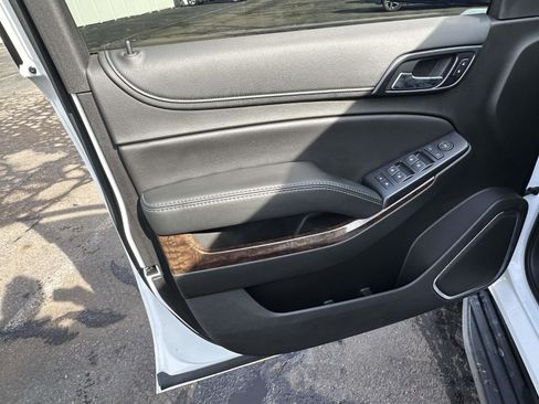 Used 2018 Chevrolet Suburban LS w/ Max Trailering Package image 17