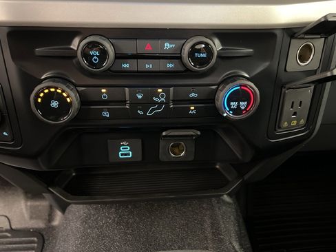 New 2026 Ford F250 XL w/ XL Chrome Package image 13