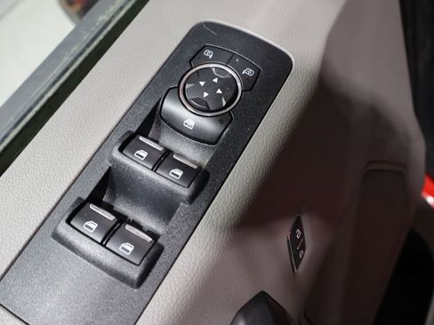 Used 2019 Ford F150 XLT w/ Trailer Tow Package image 16