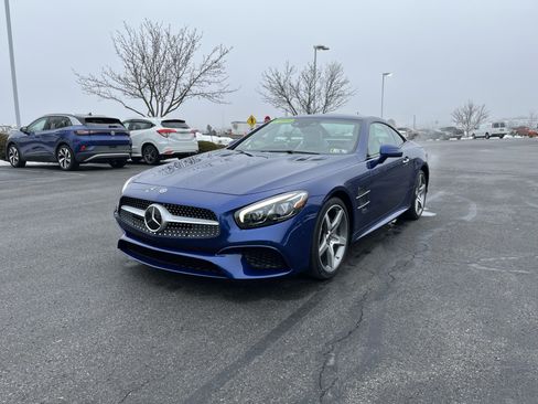 Used 2019 Mercedes-Benz SL 550 image 9